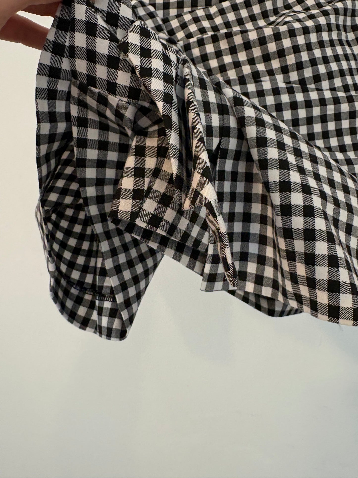 ZARA. Falda pantalón  corta vichy