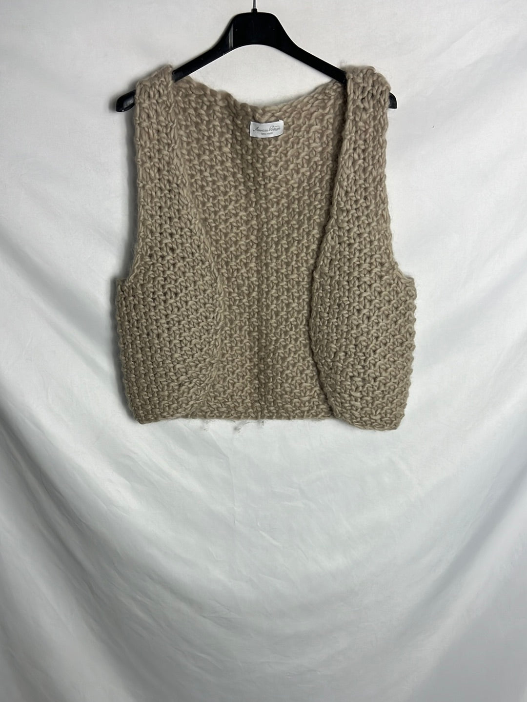AMERICAN VINTAGE. Beige wool vest .TM