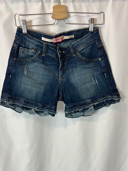 TWIN-SET. Denim shorts with ruffle detail. T 27 (38)