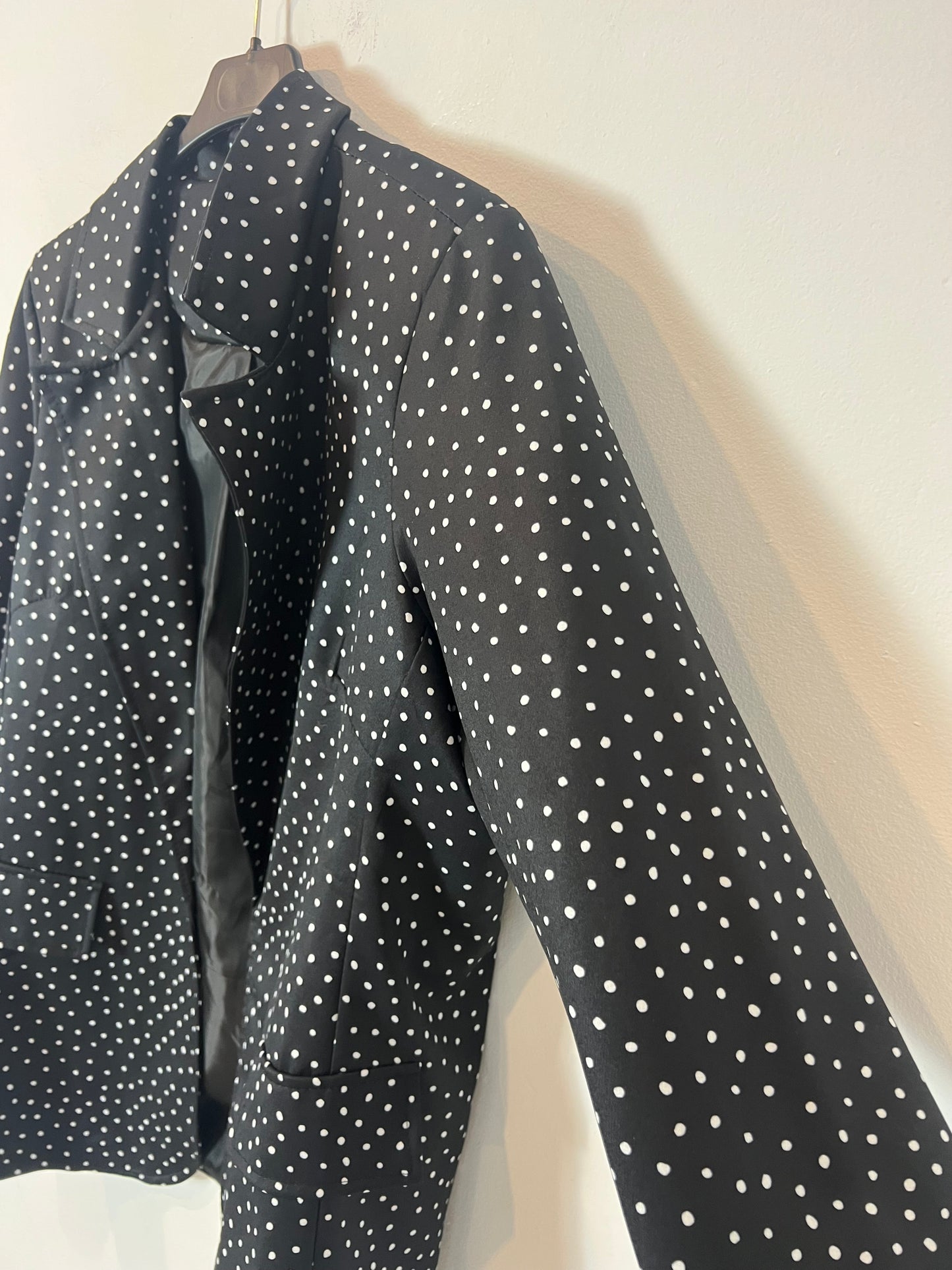 VALENTINA. Black polka dot blazer (m/l)