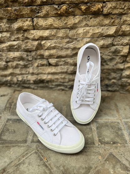 IMAN. White ribbed top Tm