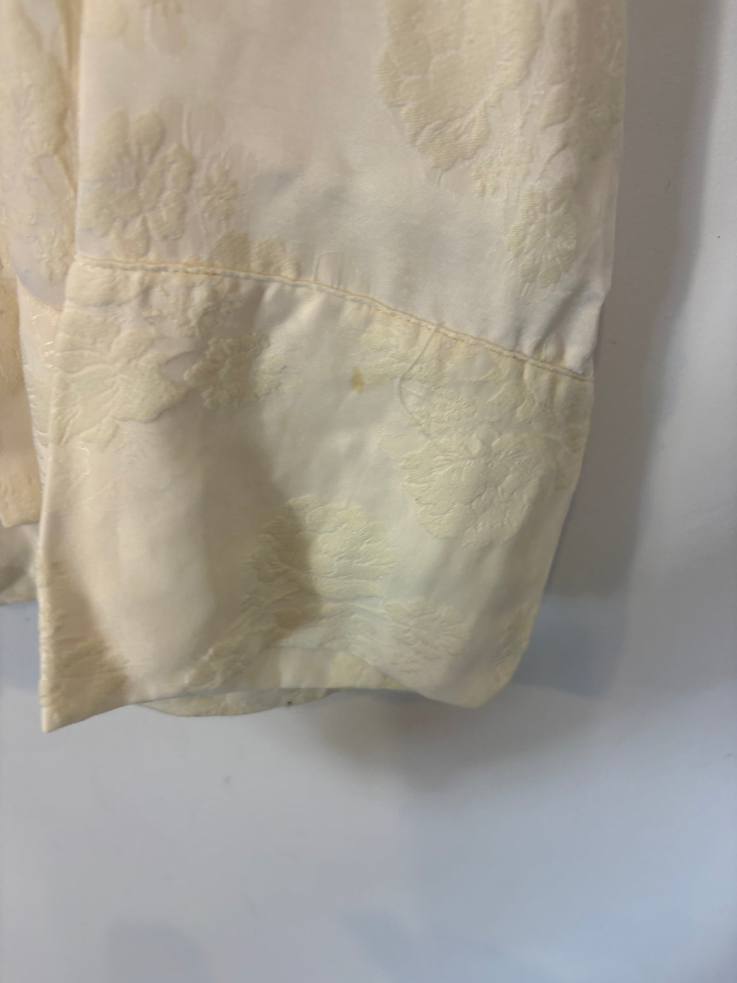 ZARA. Asian style texture blouse. T.S.