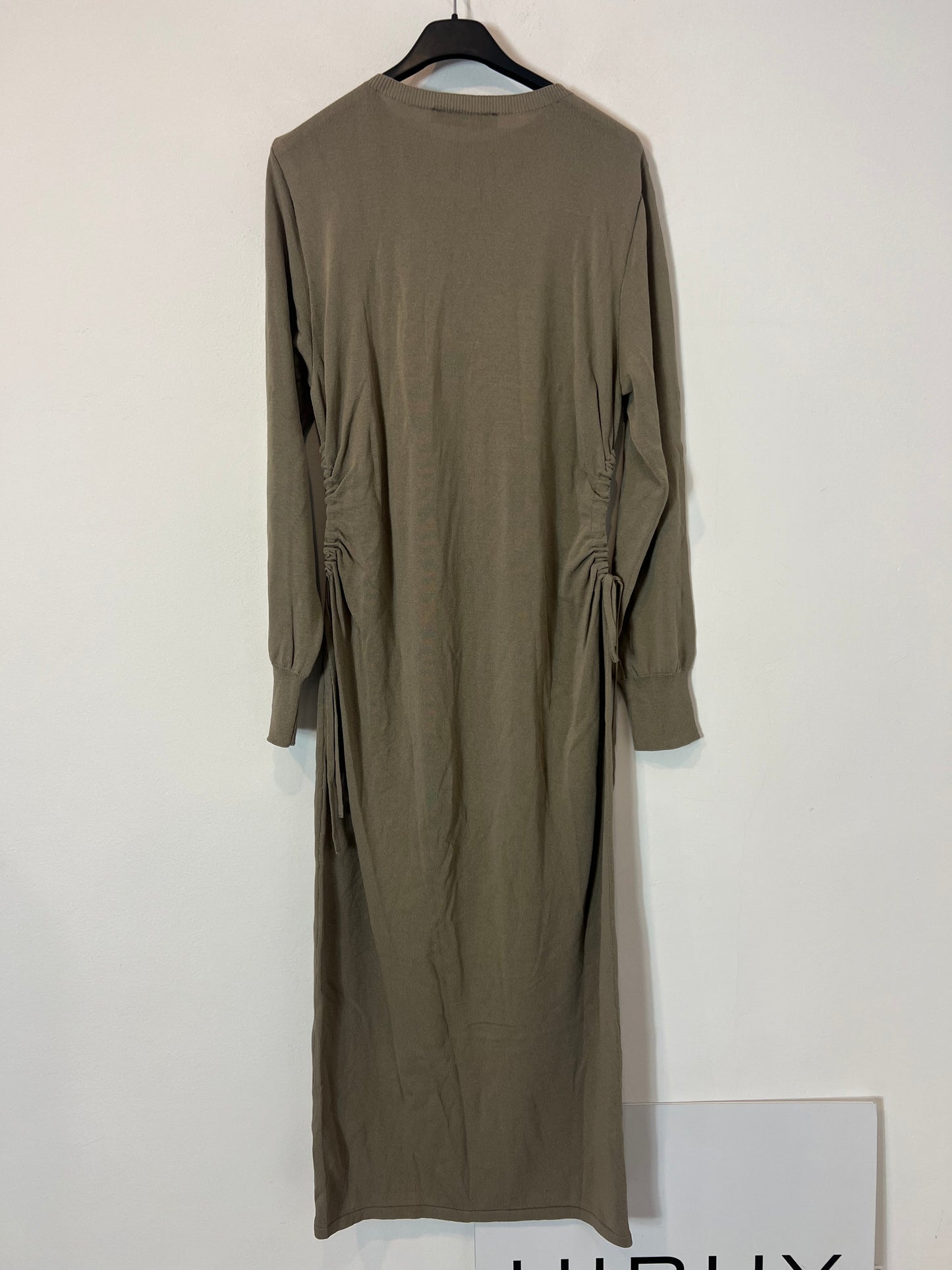ZARA. Knitted midi dress with colored top. TM