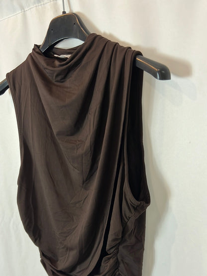 OYSHO. Top elástico marrón cruzado. T M