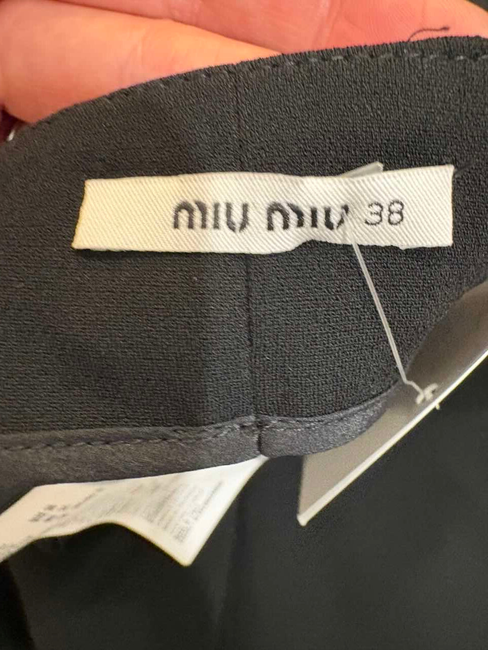 MIU MIU.Pantalones volantes tobillo T.38