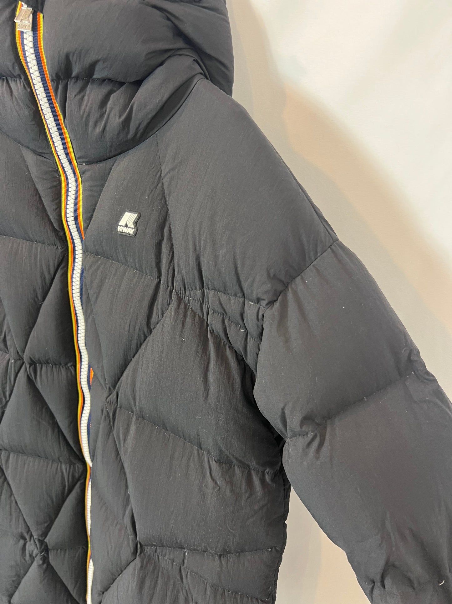 K-WAY SEVEN. Plumas largo reversible negro T.7(m)