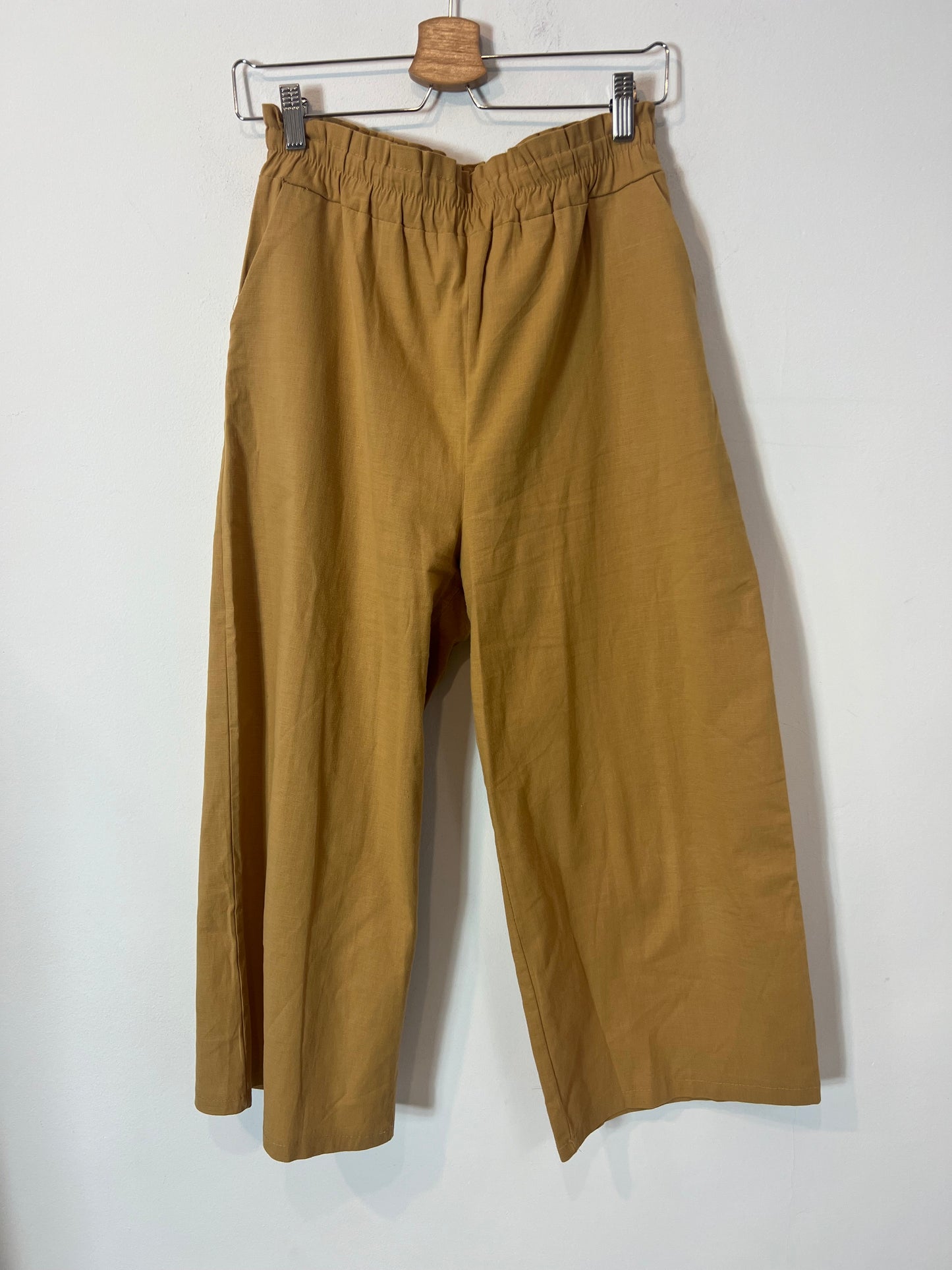 VALENTINA. Total mustard look with cotton Tl (m/l)