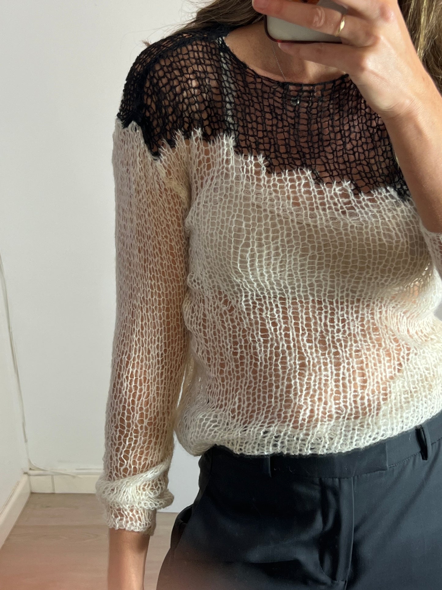 ZARA. Two-tone open knit top. TM