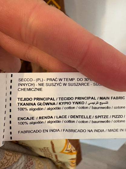 SFERA. Vestido largo estampado detalle espalda