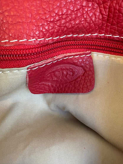 TOD´S. Bolso de hombro rojo piel