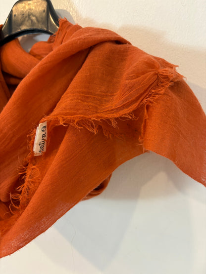 NATURA. Kettle scarf