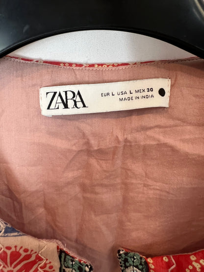 ZARA . Chaleco acolchado estampado. T L