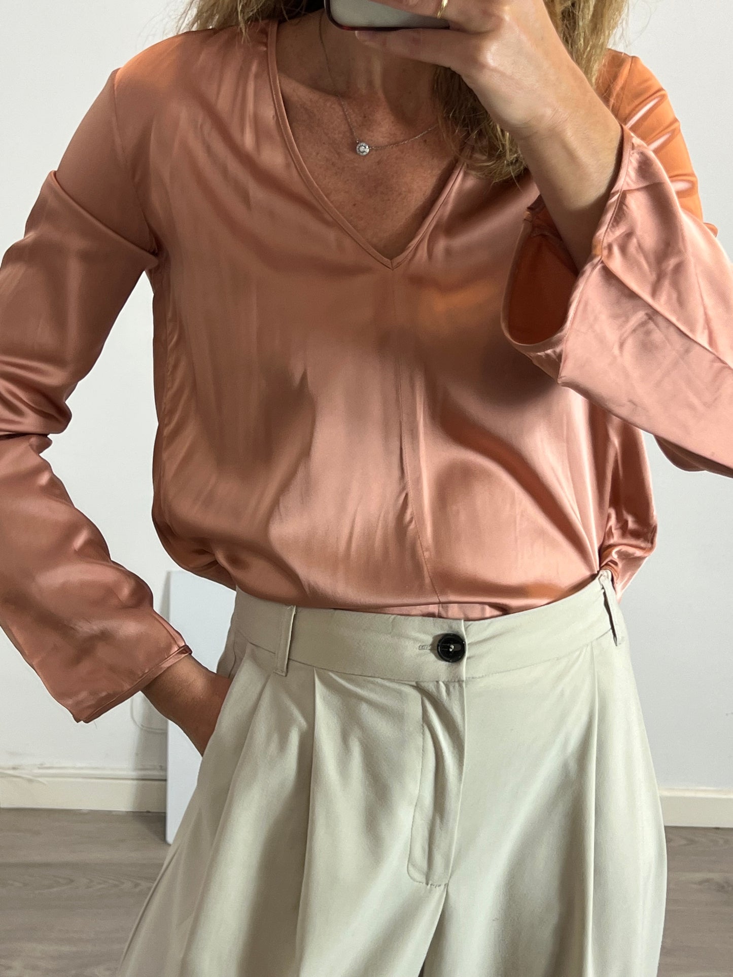 FORTE FORTE. Top maquillaje satinado T.s