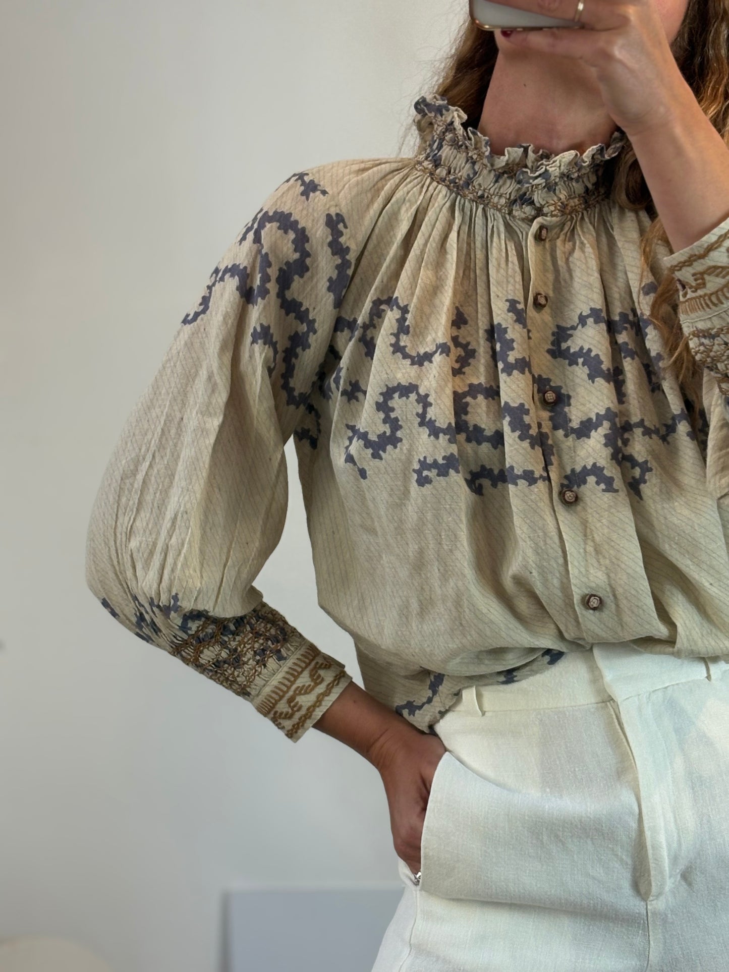 CORD. Blusa volumen estampada
