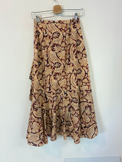 ULLA JOHNSON. Falda larga estampada volante