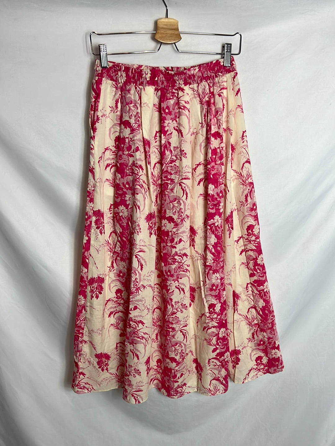 ZARA. Total look falda y top estampado. T S