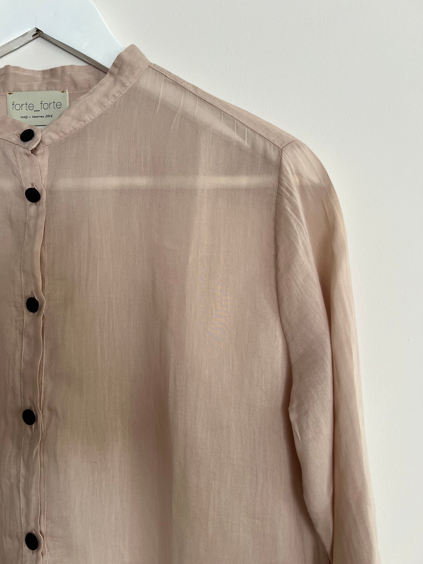 FORTE FORTE. Blusa beige fluida. T 1 (S)