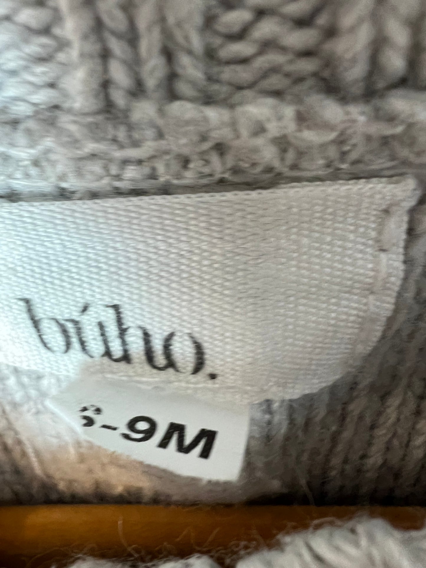BÚHO. Chaqueta punto gris claro. T 6-9 meses