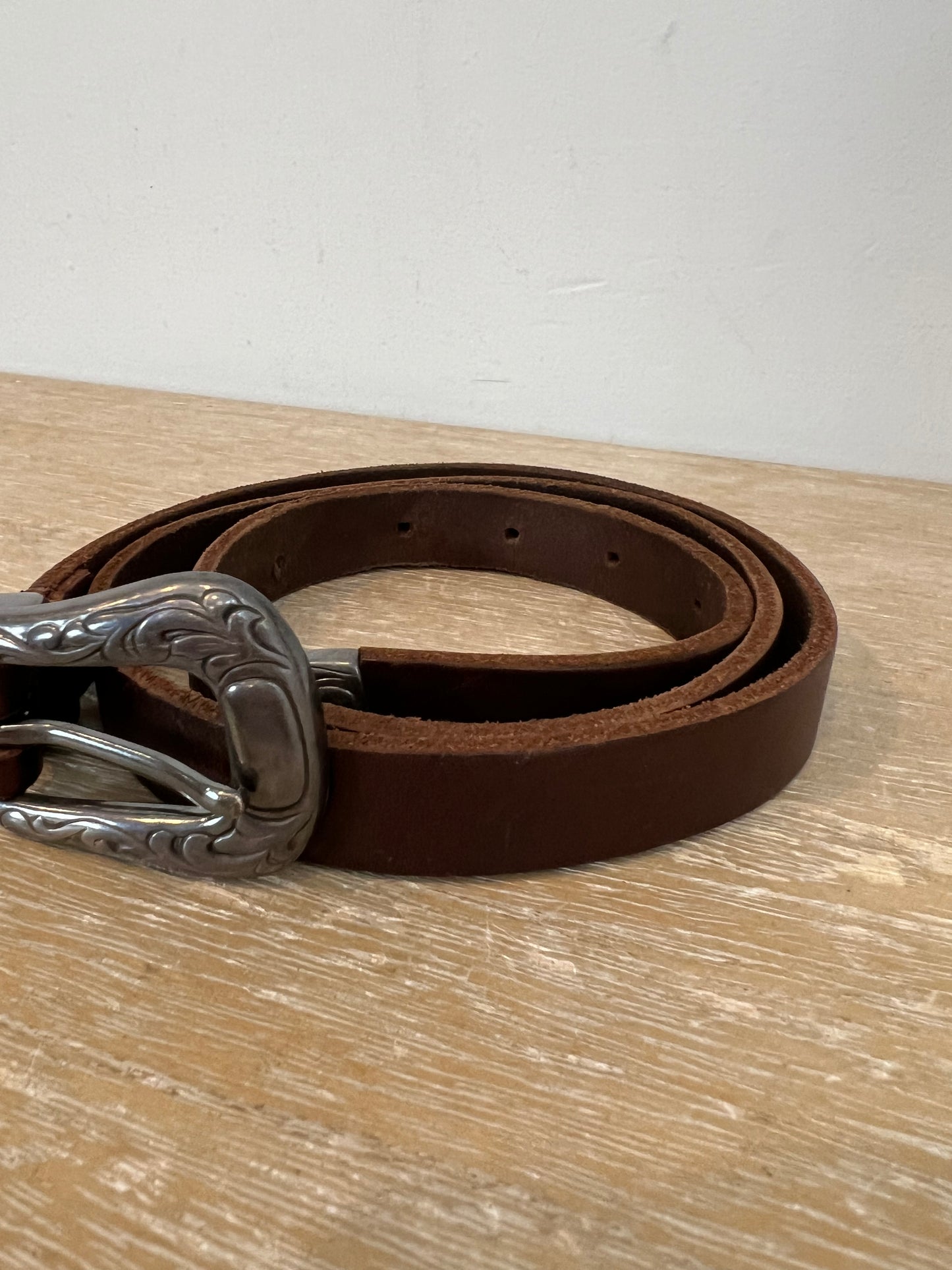 OTHERS. Brown leather belt. TS/M