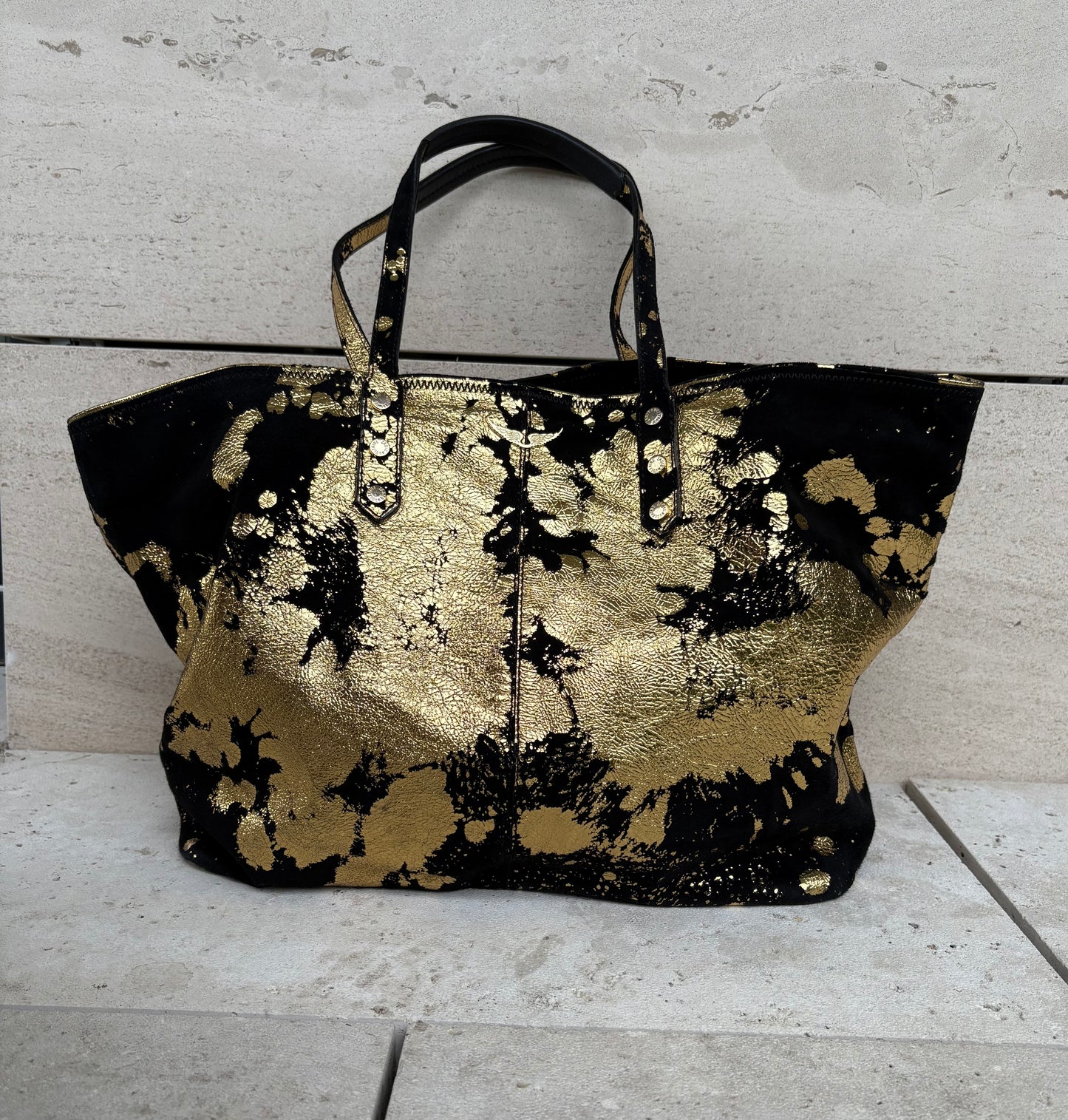 ZADDIG & VOLTAIRE. Bolso tote piel dorados