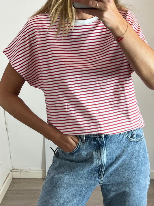 ZARA. Camiseta rayas roja. T S