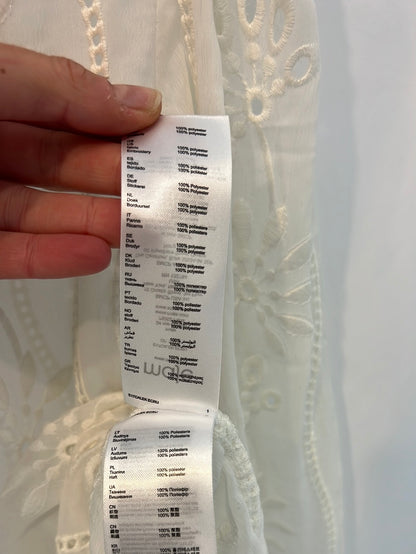 MAJE. White embroidered blouse. TS