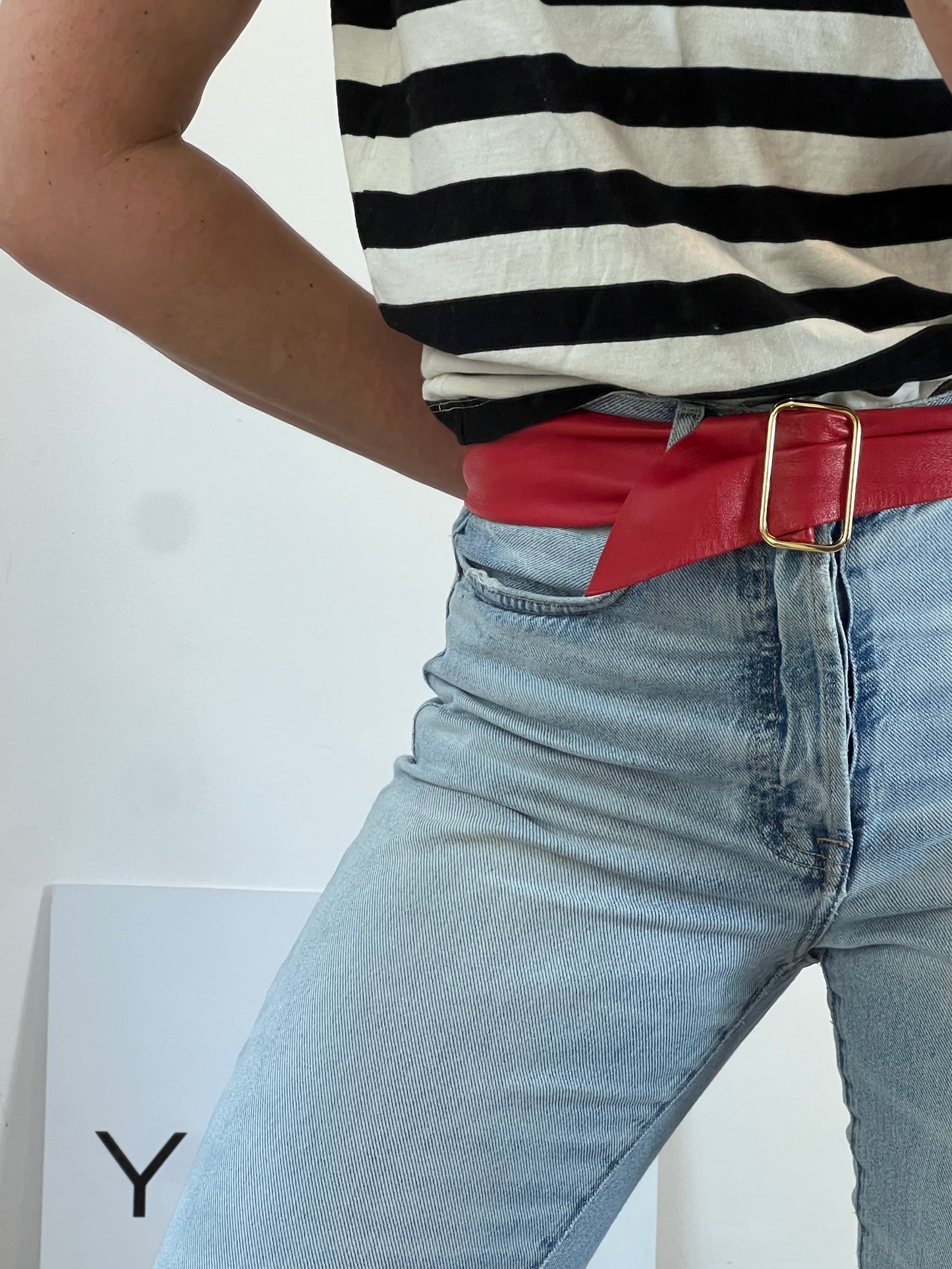 OTHERS. Red leather belt. YOUR