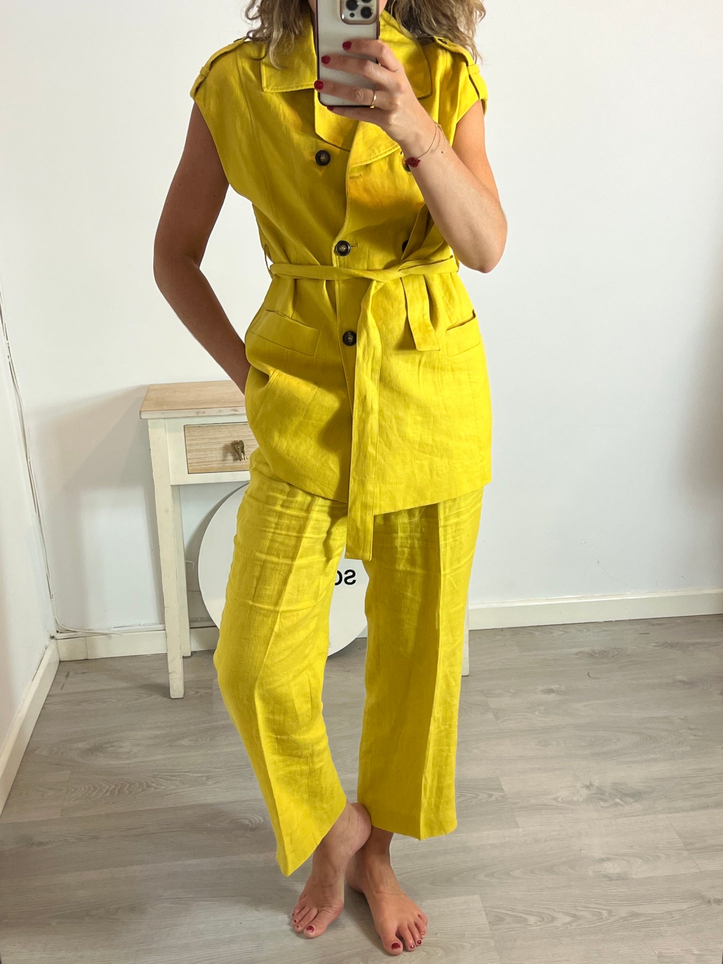 ZARA. Chaleco lino abotonado. T S