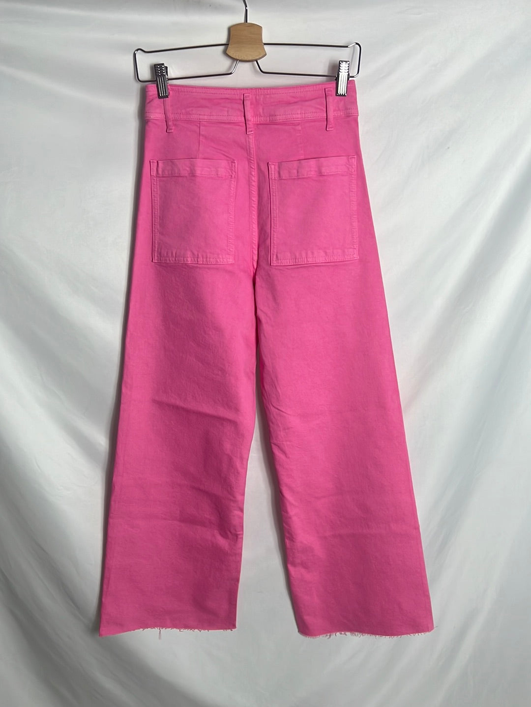 ZARA. Denim culotte rosa fucsia . T 38