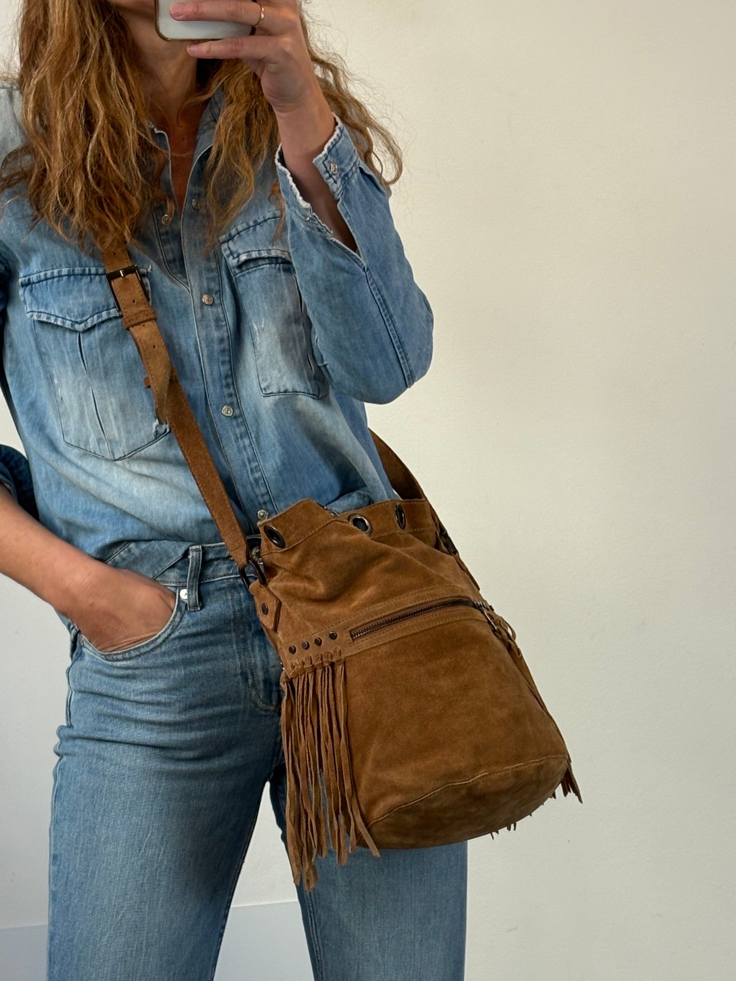 ZADIG & VOLTAIRE. Bolso bandolera ante flecos