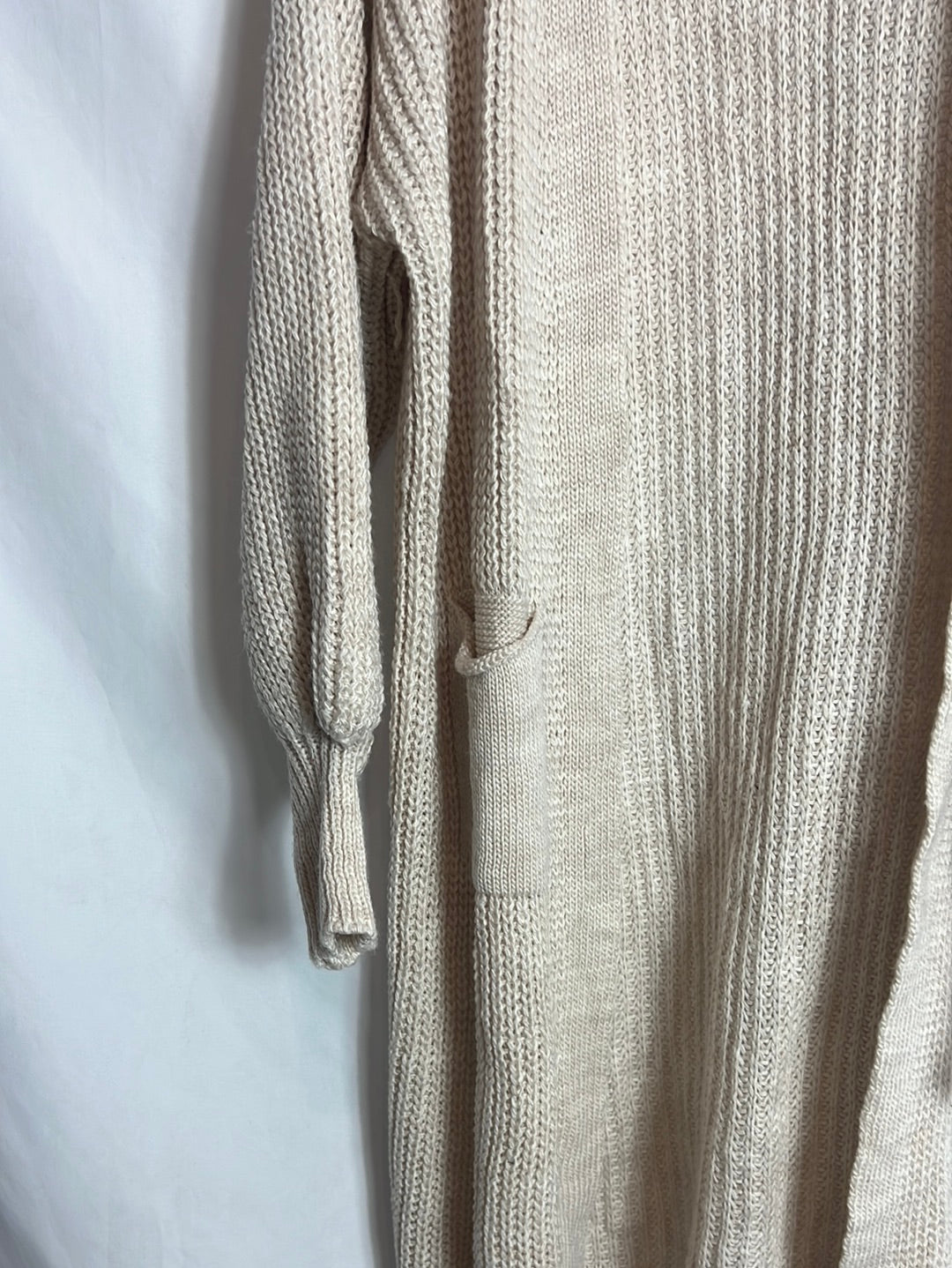 OTHERS. Long beige cardigan with pockets. TM