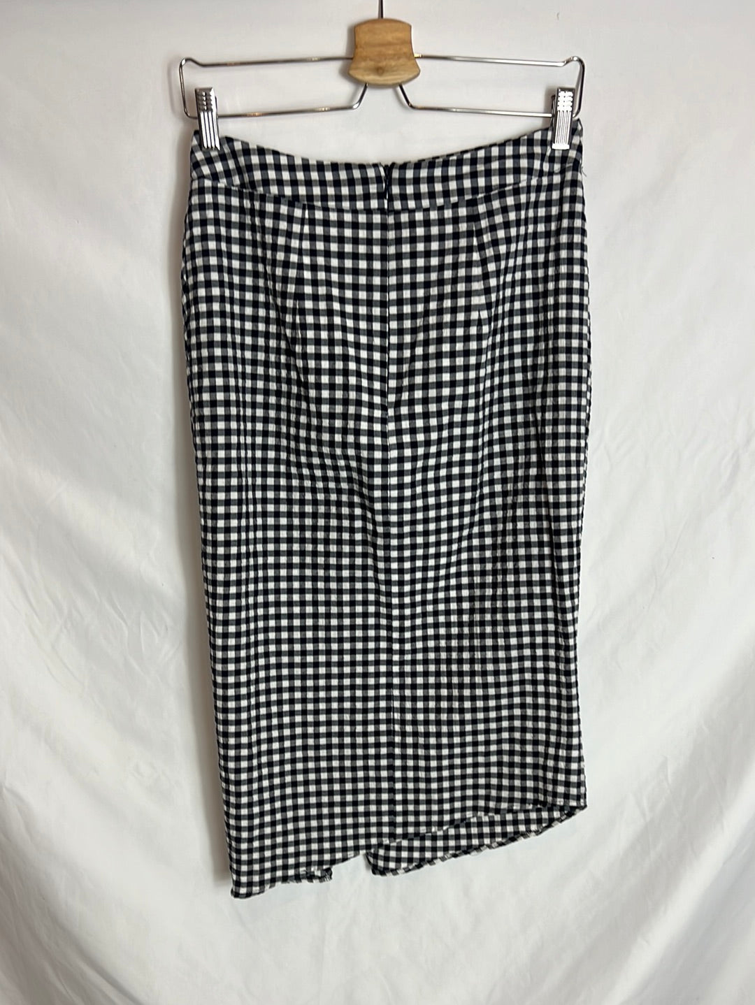 TOPSHOP. Falda midi vichy . T 38