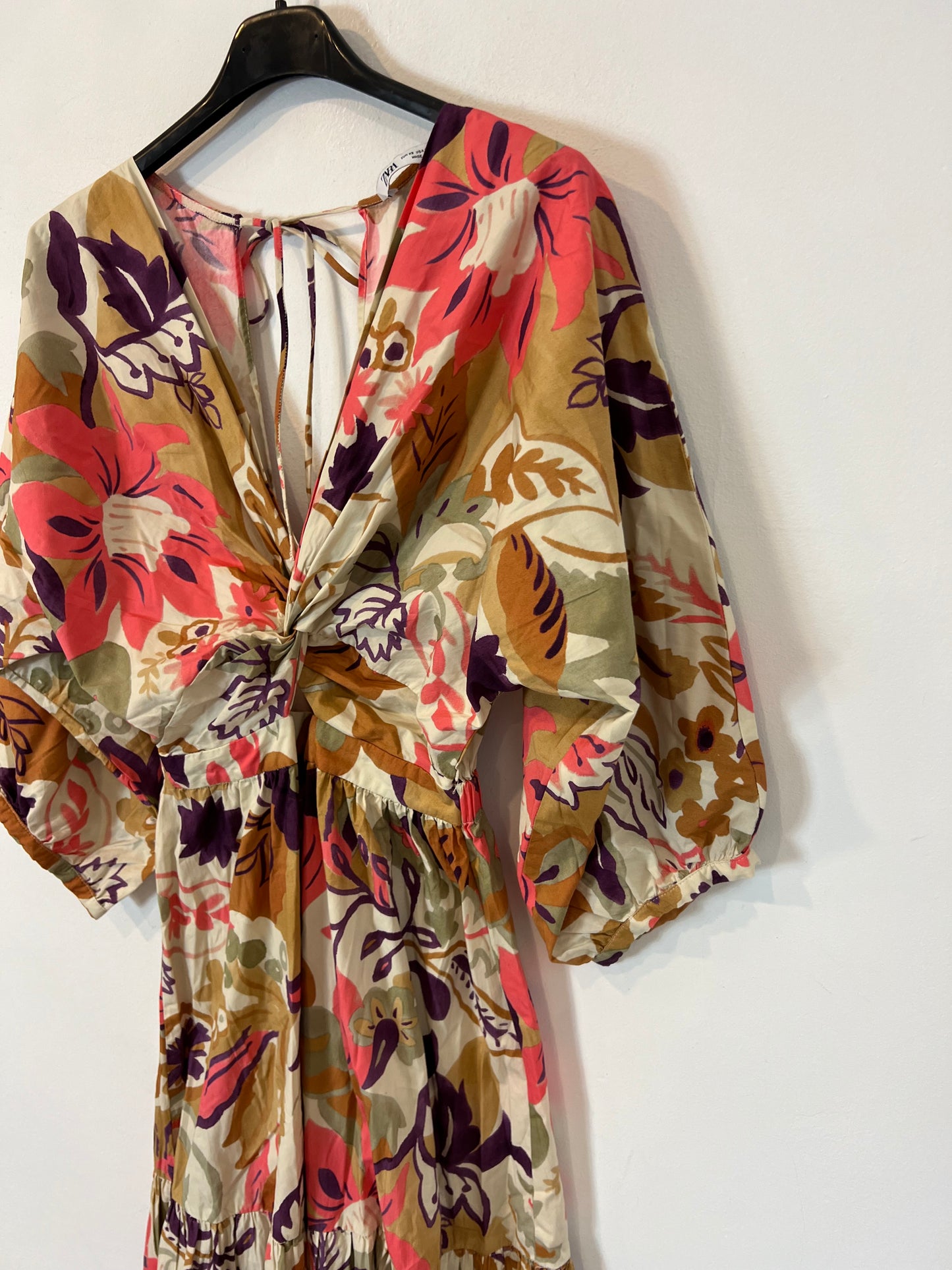ZARA. Long floral dress T.xs