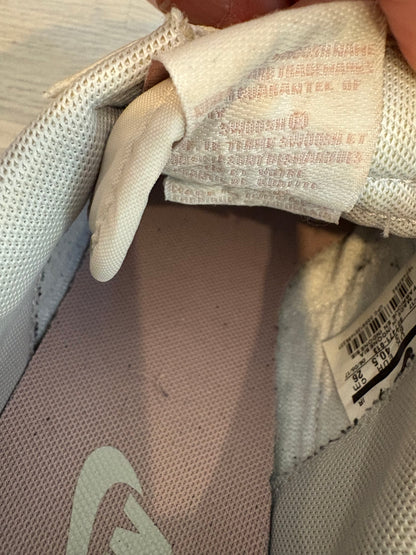 NIKE. Zapatillas piel logo rosa. T 40,5