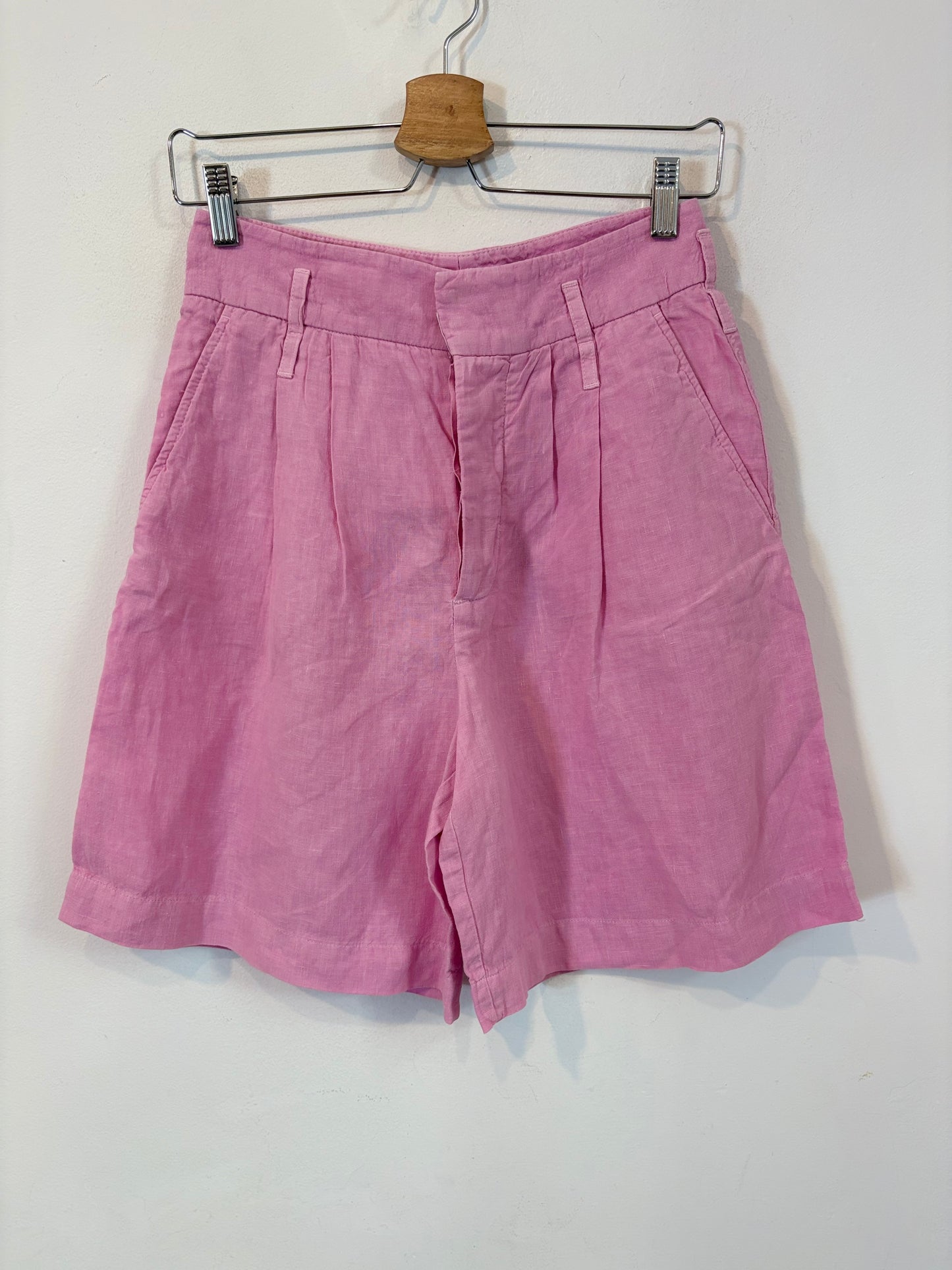 ZARA STUDIO. Bermuda lino rosa