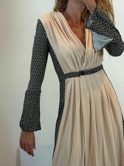 IQ COLLECTION. Vestido largo estampado tablas