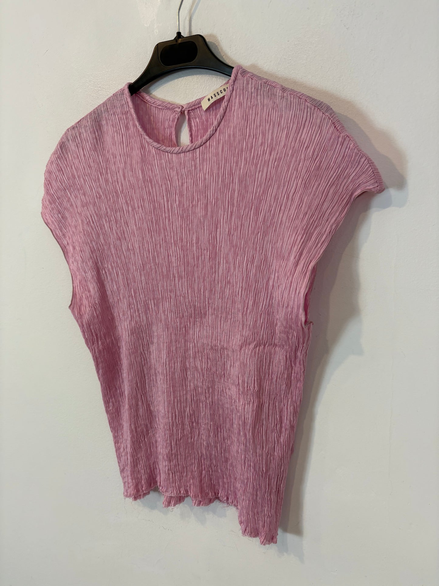 MASSCOB. Top rosa claro textura