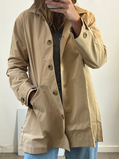 HUG & CLAU. Chaqueta beige efecto gabardina. T L/XL