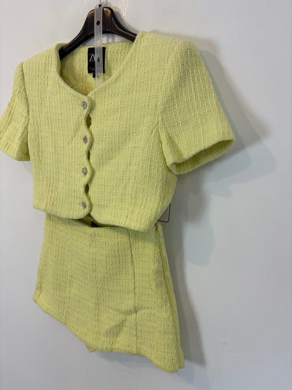 ZARA. Conjunto tweed lima