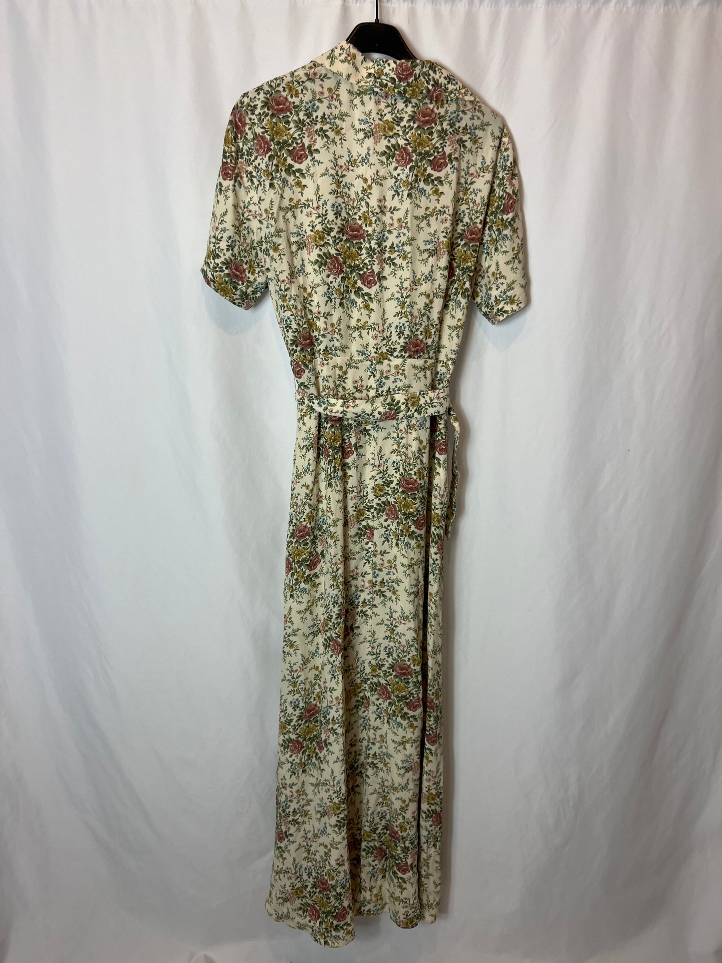 ZARA. Long flowing floral dress. TS