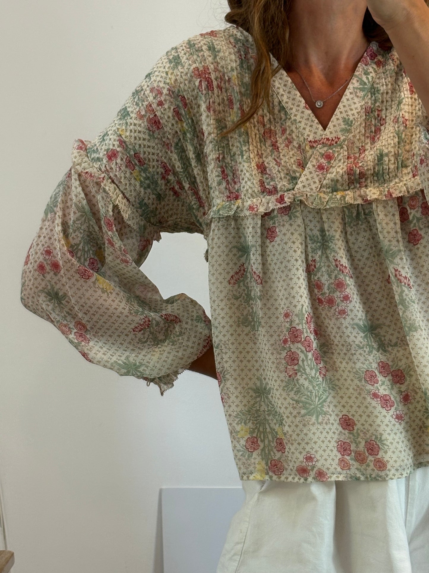 INTROPIA. Blusa gasa estampada. T XS (S/m)