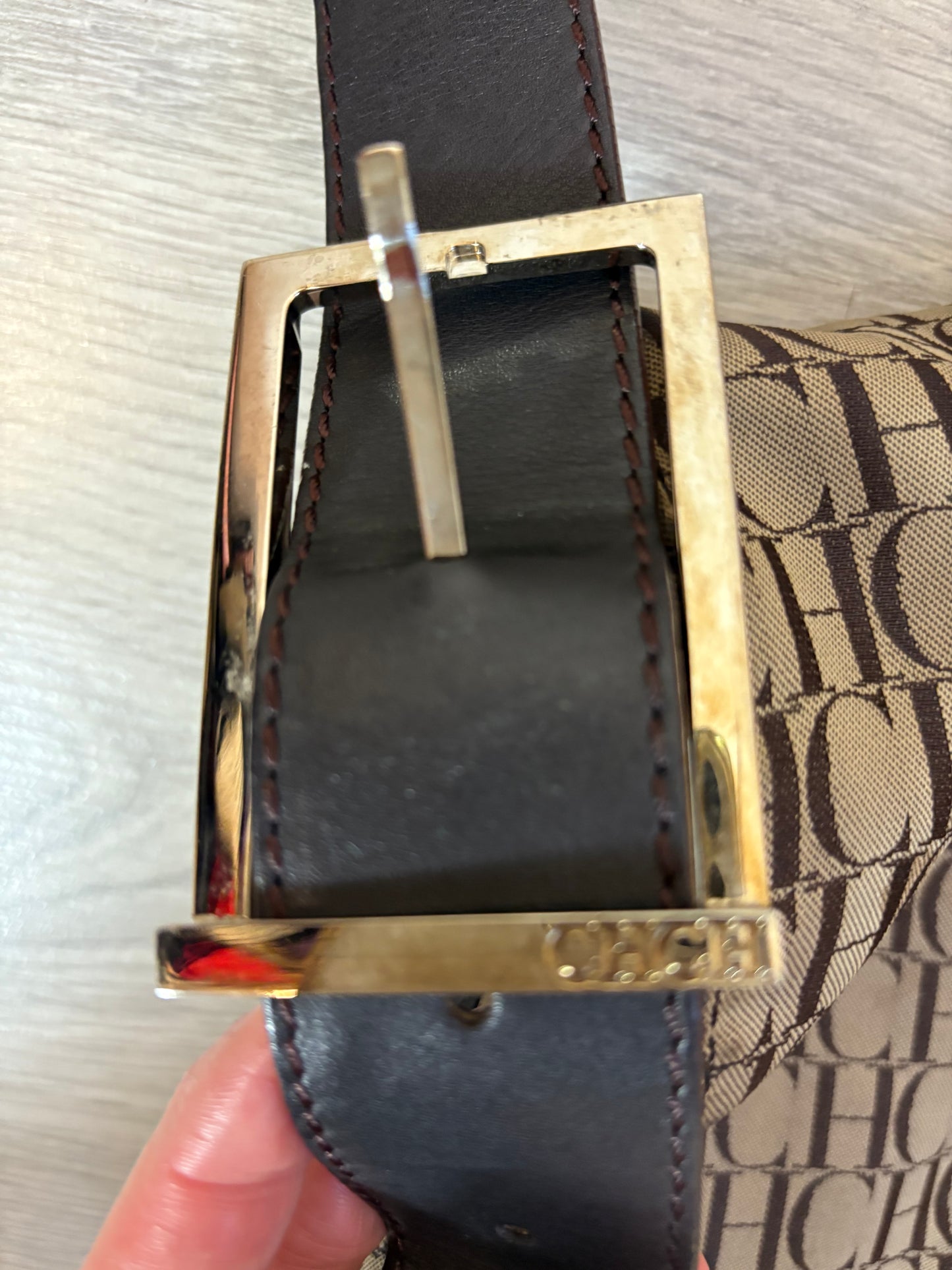 CAROLINA HERRERA. Bolso tela bandolera