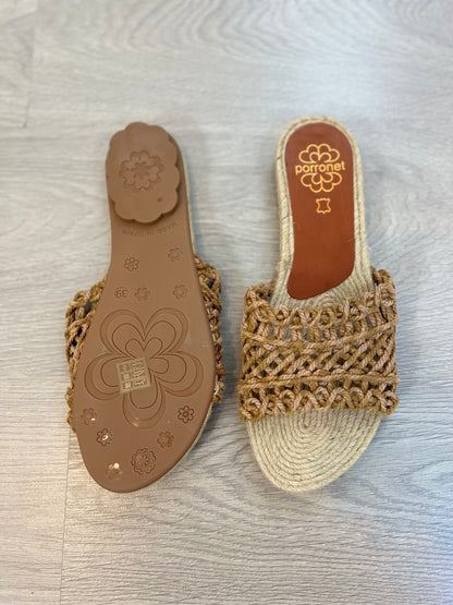 PORRONET. Flat raffia sandal T,39