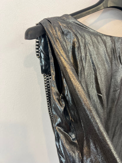 ELLA LUNA. Metallic silk top with chain detail on the back. TS