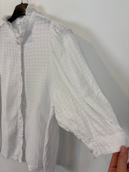 SAMSOE SAMSOE. Blusa blanca textura