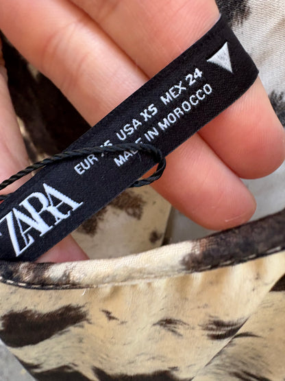 ZARA. Vestido largo estampado fluido