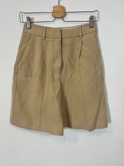 MANGO. Bermuda fluida beige T.34