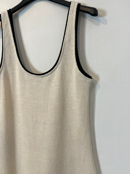 IMAN. White ribbed top Tm