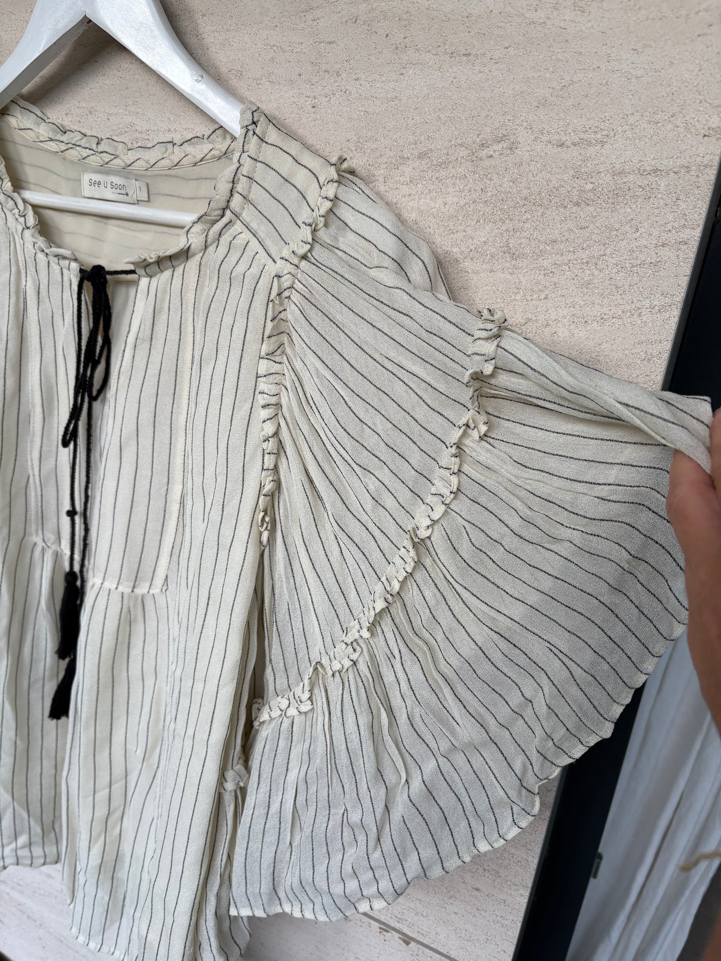 SEE U SOON. Striped airy blouse. T.S.