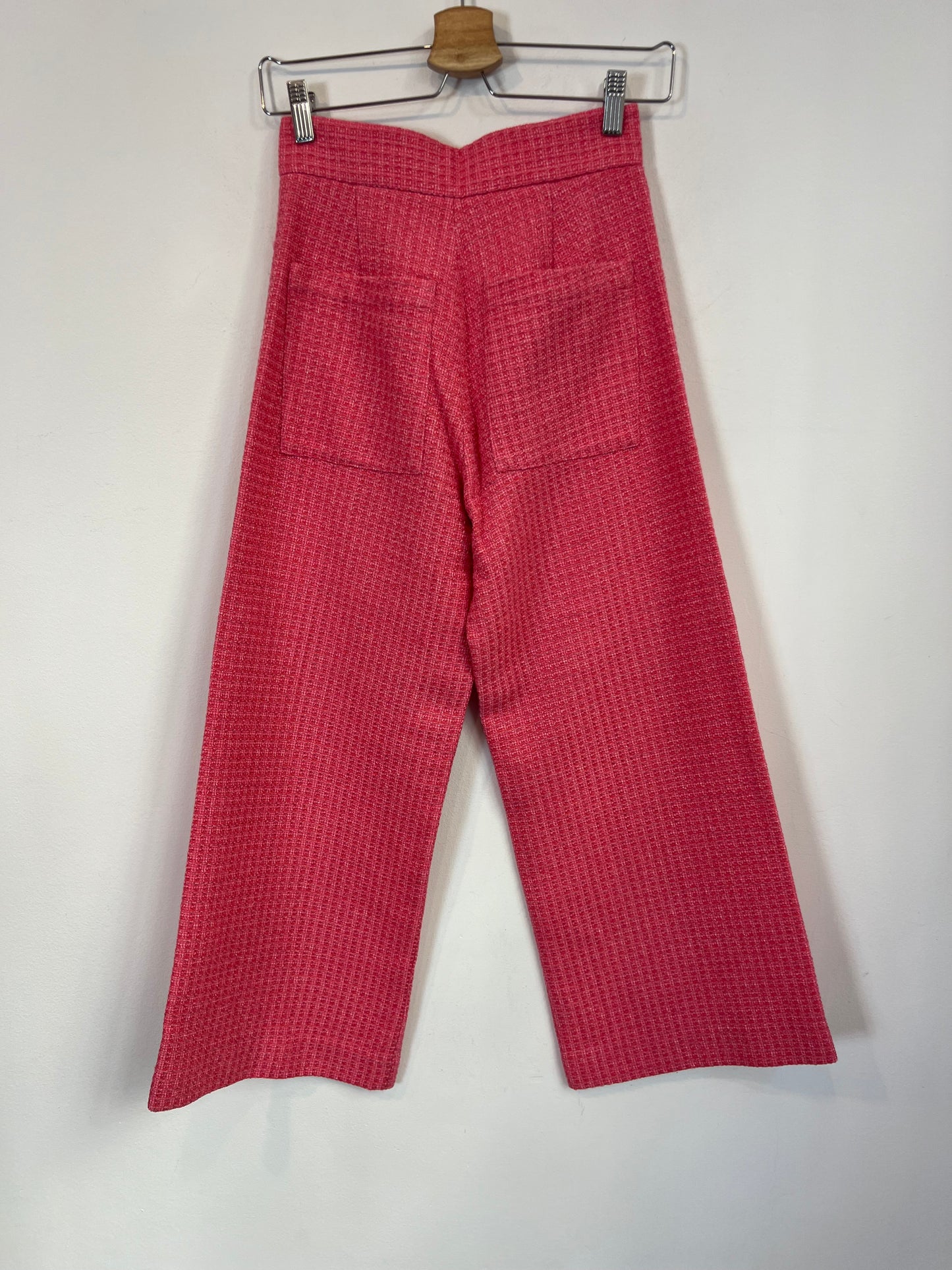 ZARA. Pink tweed trousers T.xs